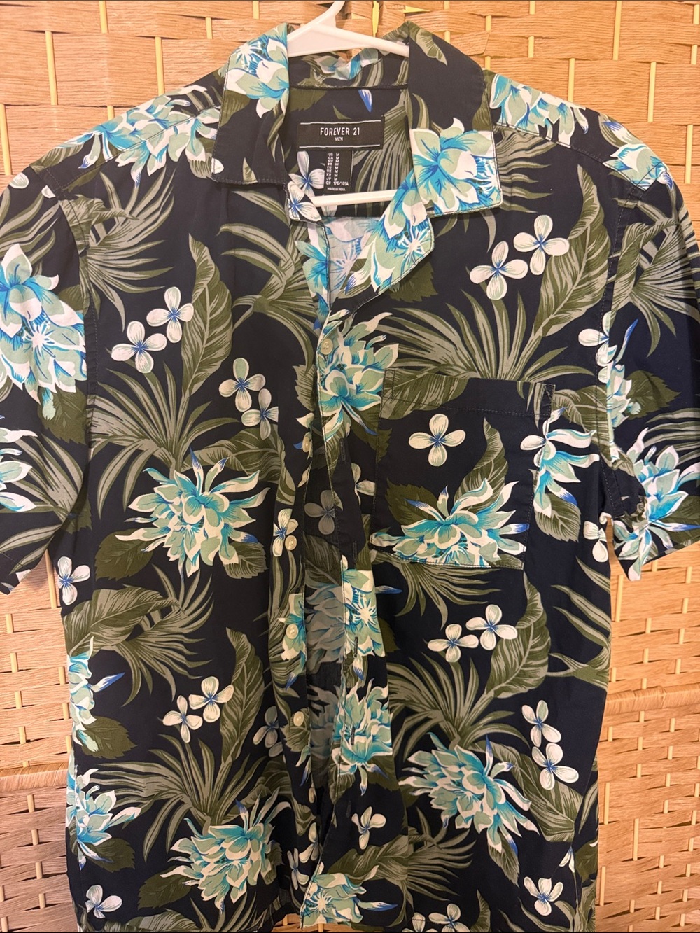 Forever 21 Men Floral Camp Collar Button-Up Shirt in Black and Teal